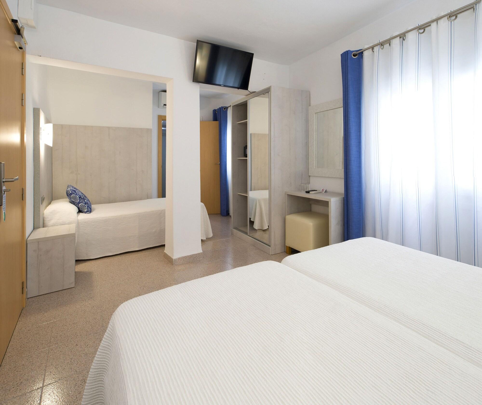 Hostal Roca San Antonio  Eksteriør billede