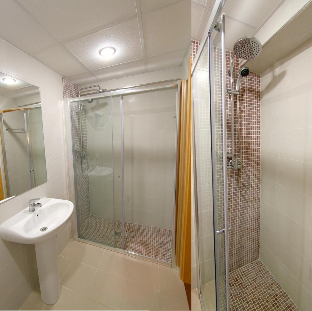 Hostal Roca San Antonio  Eksteriør billede