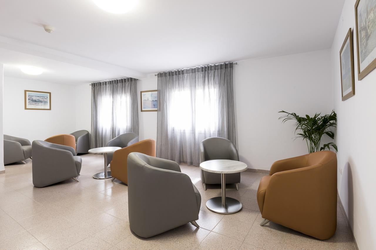 Hostal Roca San Antonio  Eksteriør billede