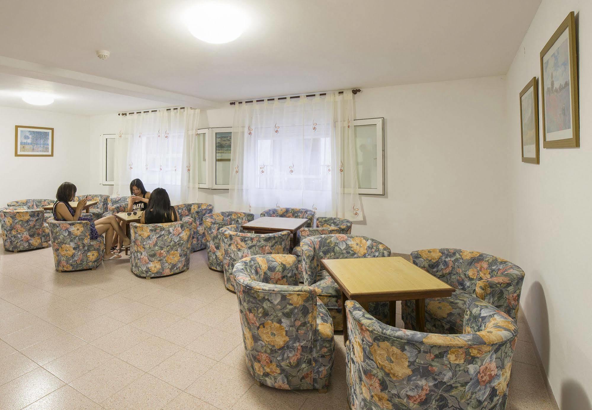 Hostal Roca San Antonio  Eksteriør billede