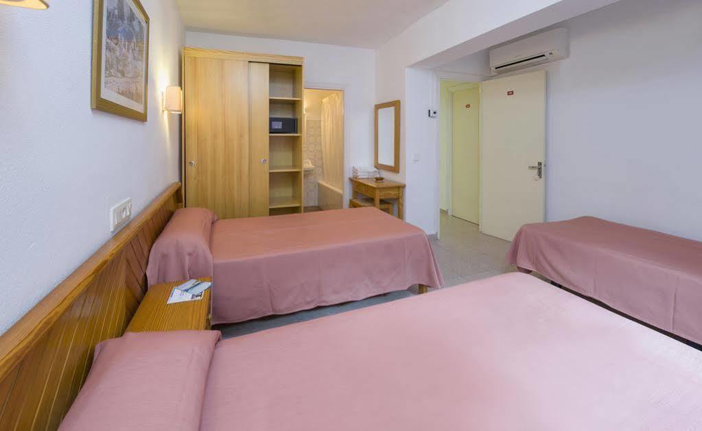 Hostal Roca San Antonio  Eksteriør billede